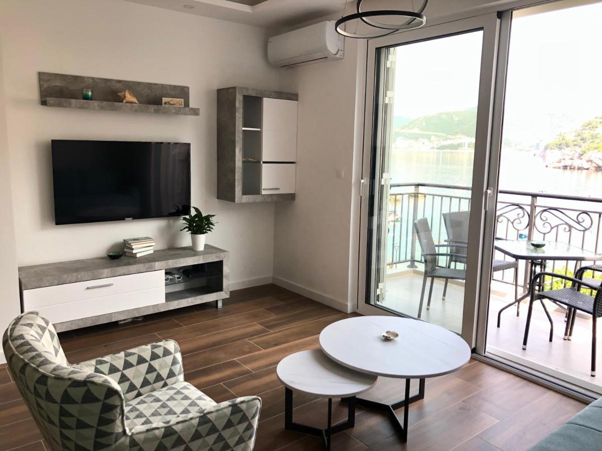 Apartment Sara With Seaview Будва Екстериор снимка
